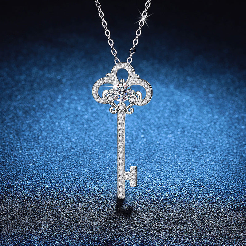 Vintage 3.5cm Key Pendant 1/2CT Moissanite Necklace