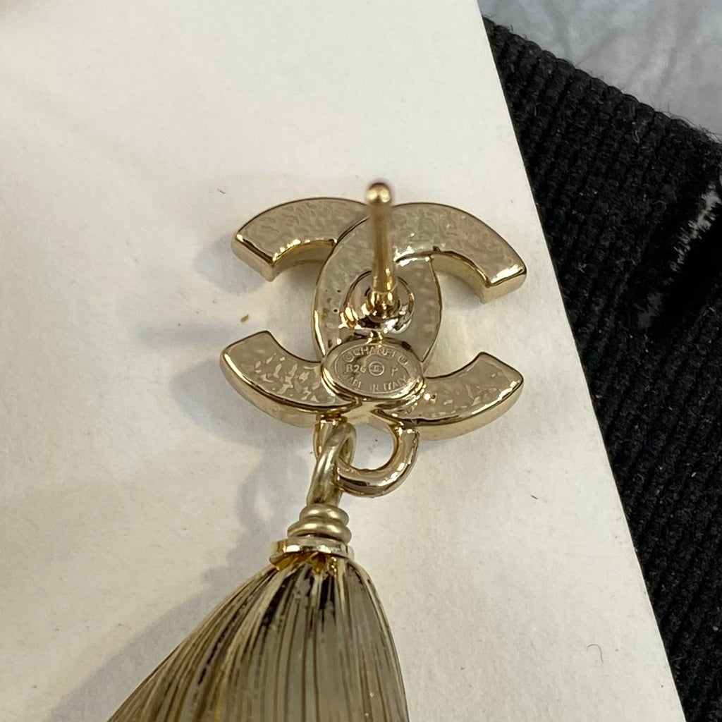 Chanel Waterdop Earrings