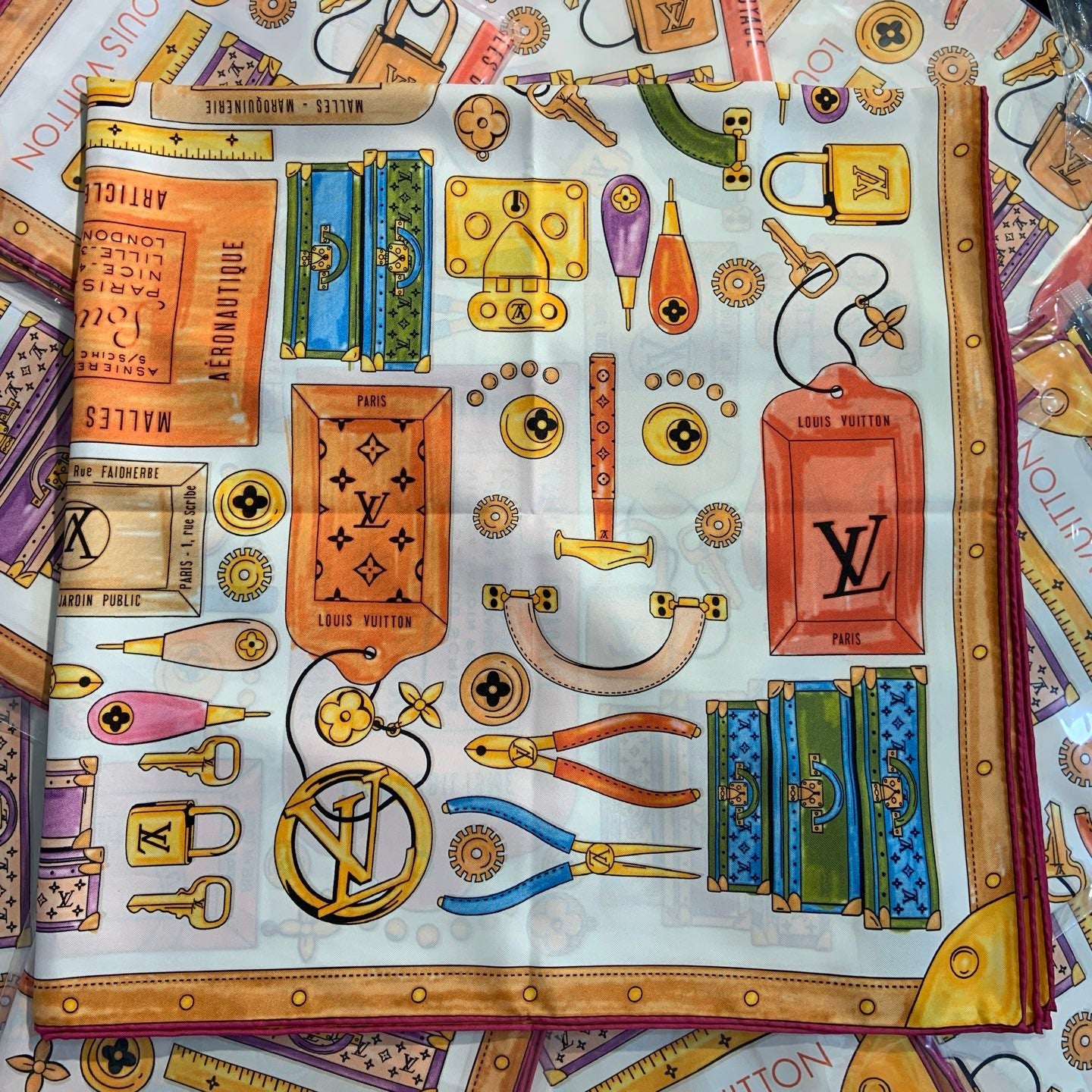 Gucci LV Scarf