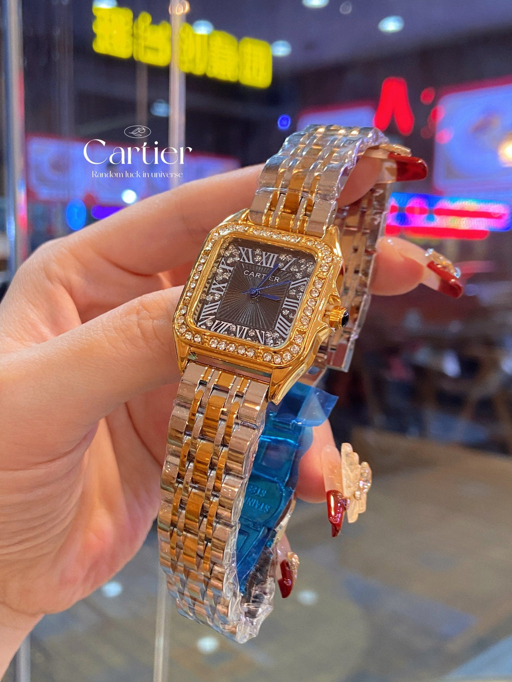 Lux Cartier Panter Gold Watch